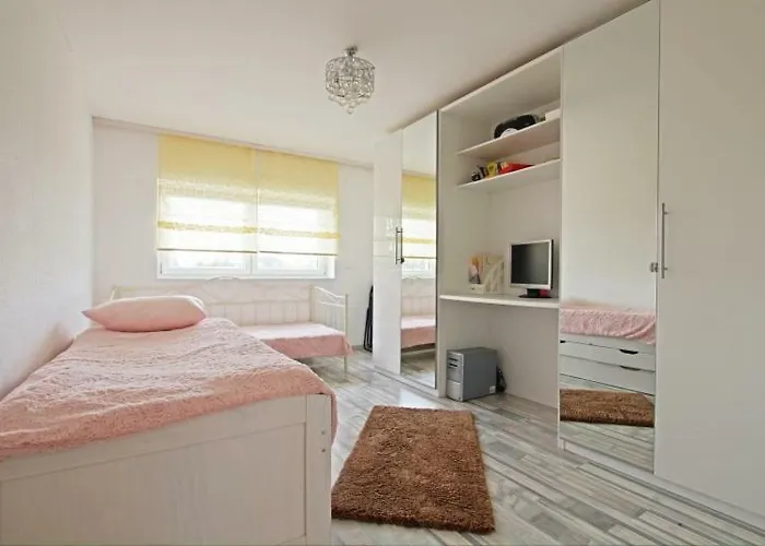 Habitación en casa particular Private *